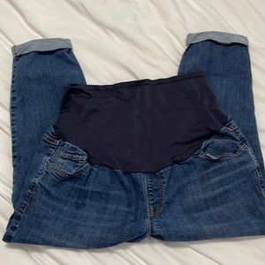 Old navy maternity capris